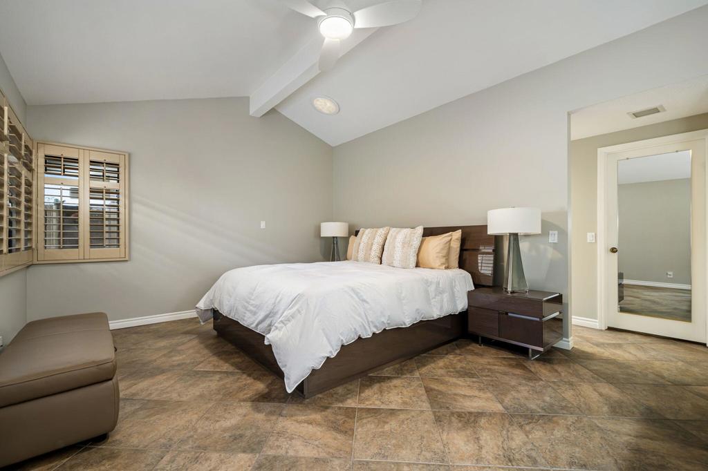 The Lakes Country Cl - Residential