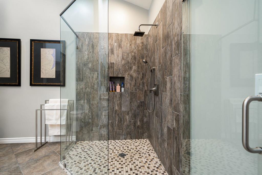 The Lakes Country Cl - Residential