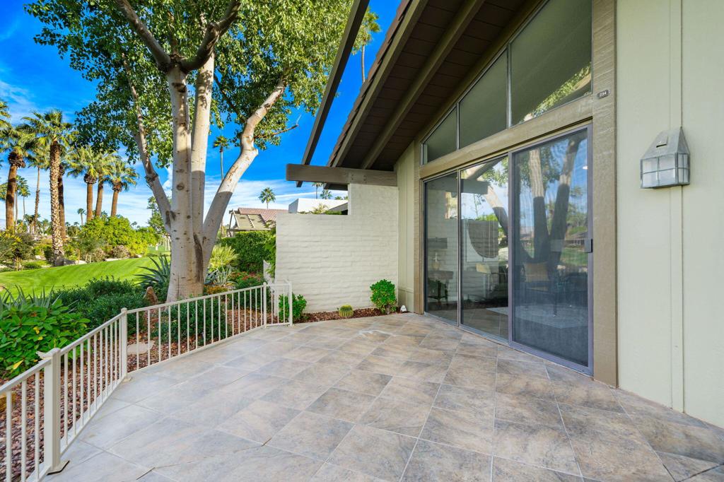 The Lakes Country Cl - Residential