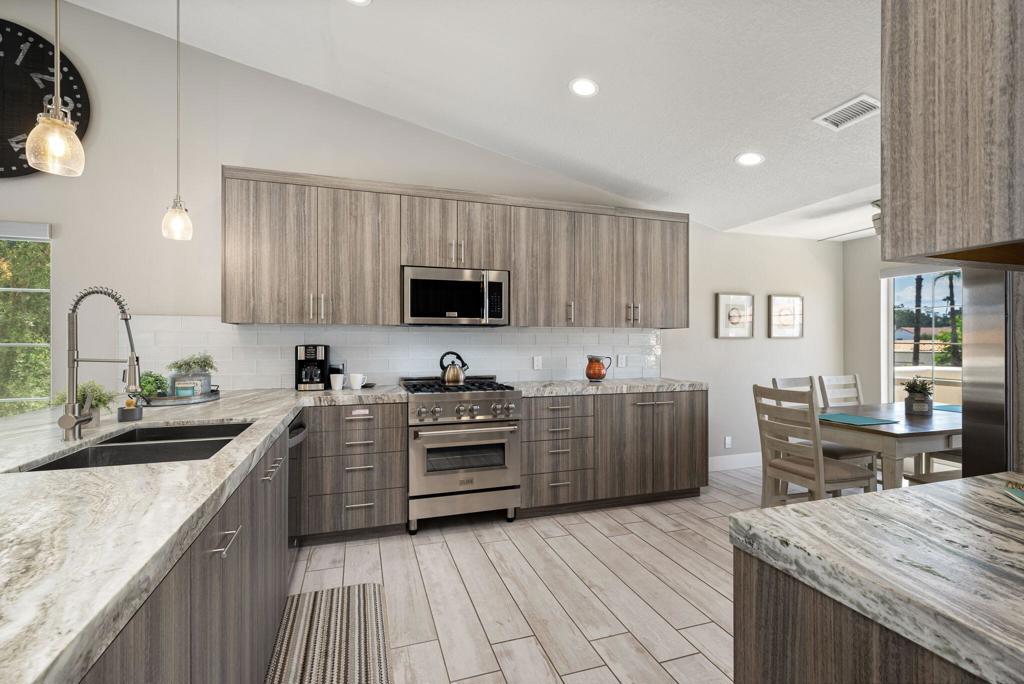 172 Torrey Pine Drive