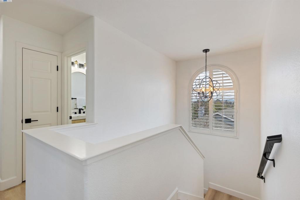 BRIDGEVIEW HGHTS - Residential