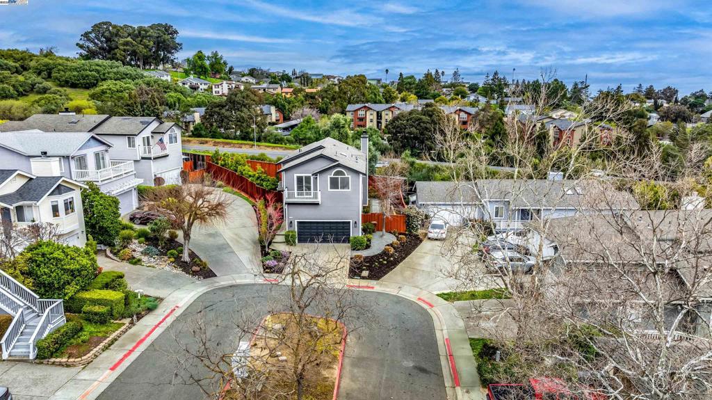 BRIDGEVIEW HGHTS - Residential