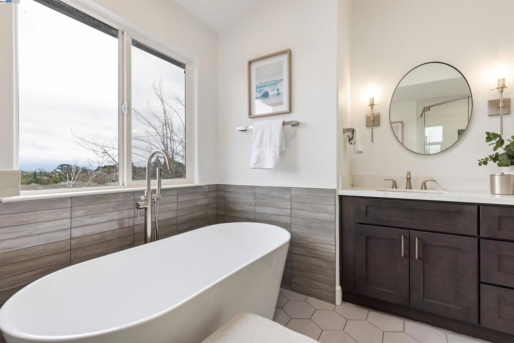 BRIDGEVIEW HGHTS - Residential