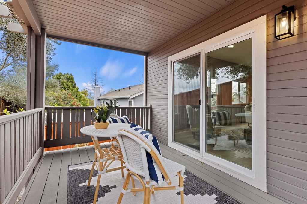 BRIDGEVIEW HGHTS - Residential