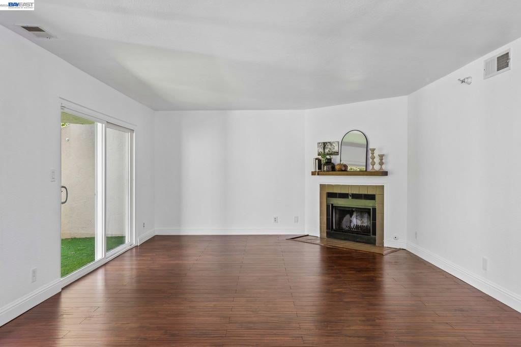 2121 Vale Rd 56