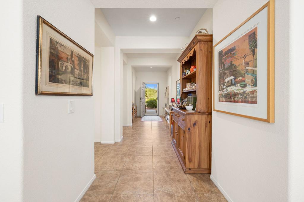 Mountain Gate - Residential