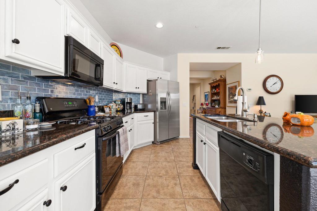 Mountain Gate - Residential