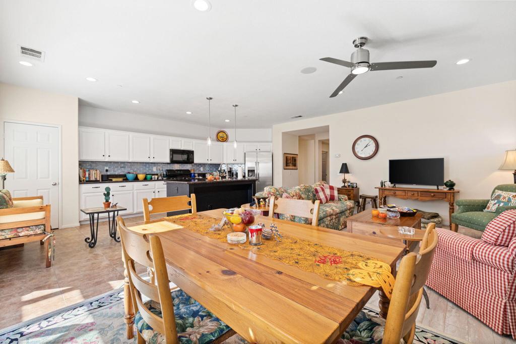 Mountain Gate - Residential