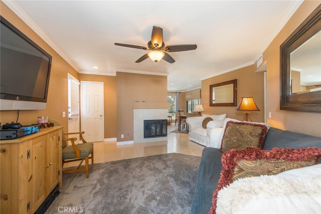 34 Coventry Lane 285