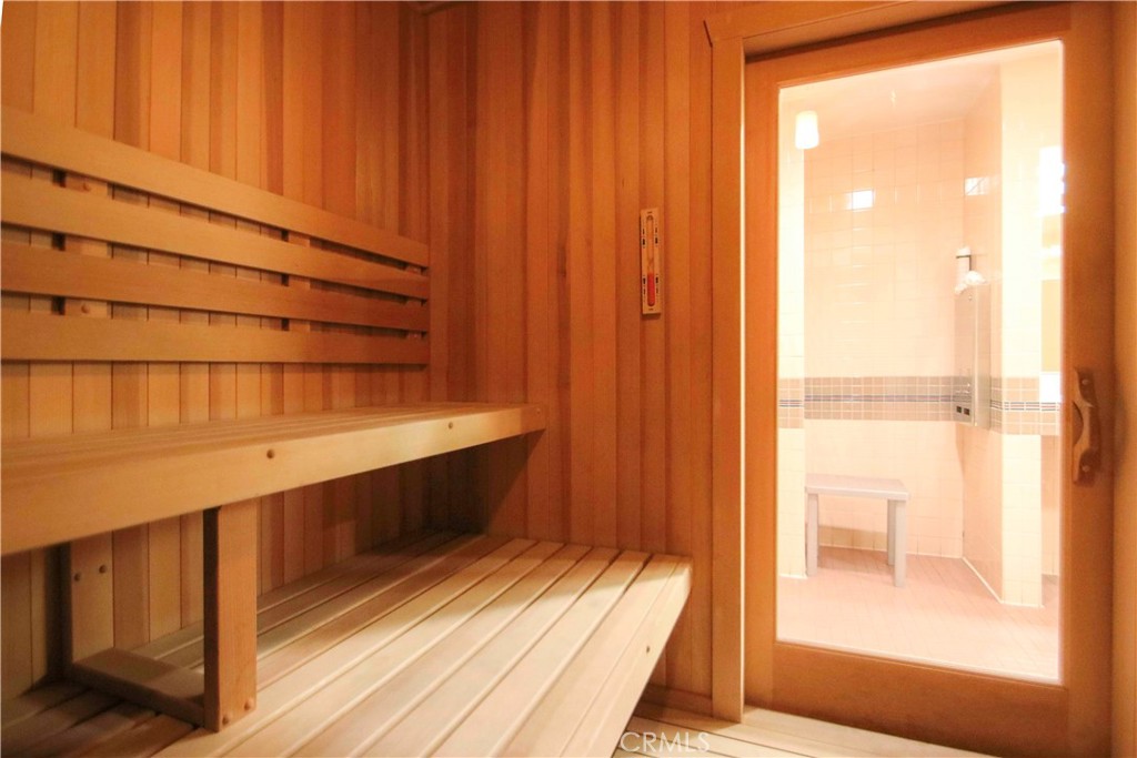 Downtown (DT) - Residential