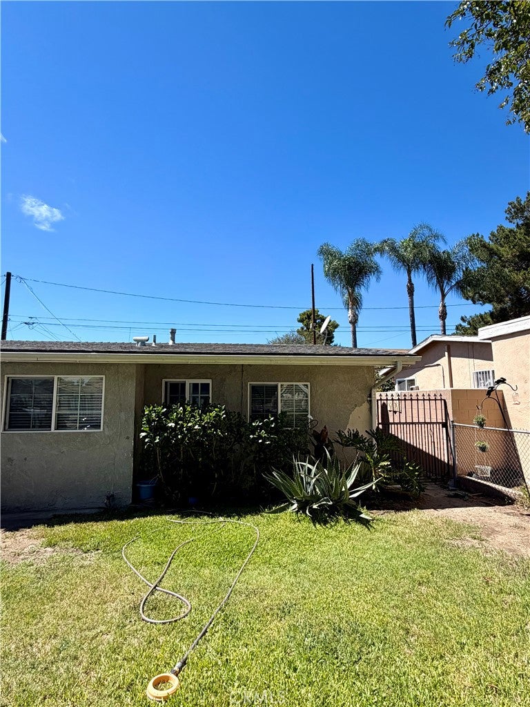1245 Ross