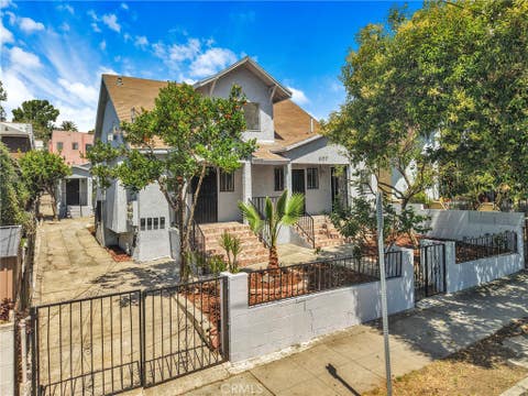 Photo of 605 N St Louis ST, Los Angeles, CA 90033 (MLS # SB26096719)