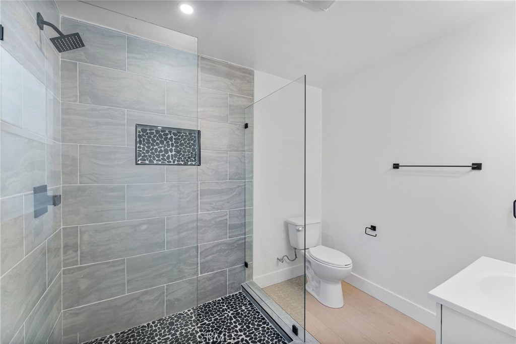 Lakewood Park/Long Beach (LLB) - Residential