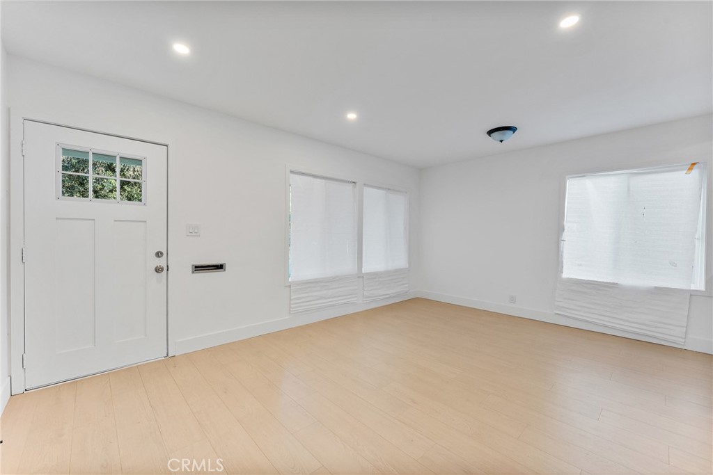 Lakewood Park/Long Beach (LLB) - Residential