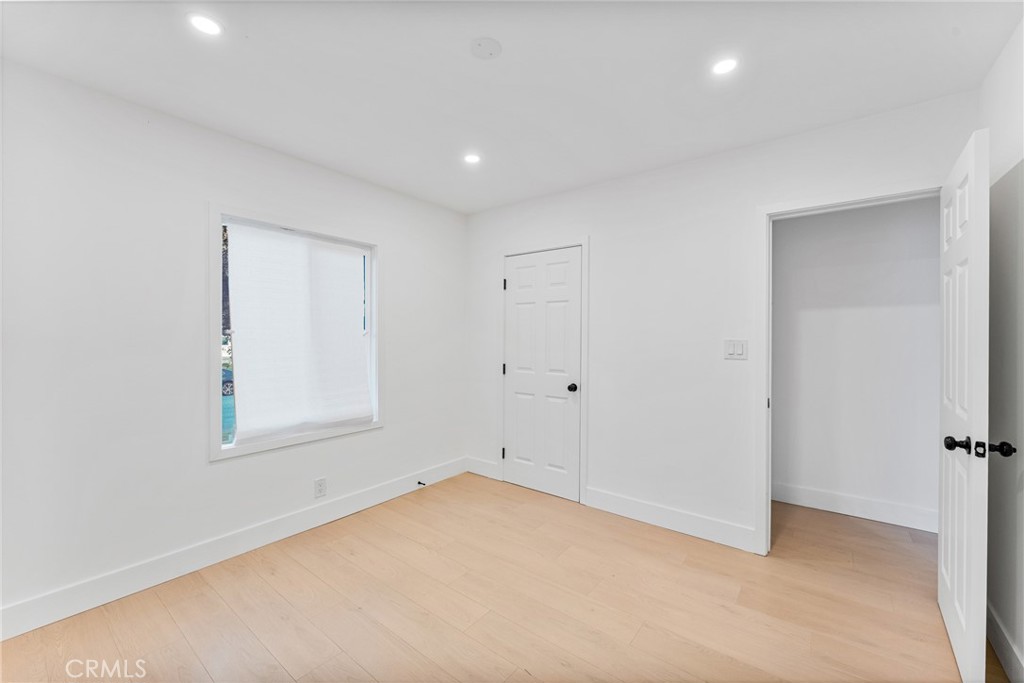 Lakewood Park/Long Beach (LLB) - Residential