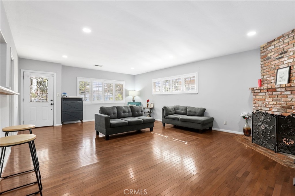 10525 Washington Avenue