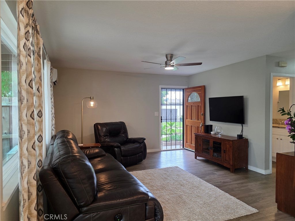 11043 Sherman Way