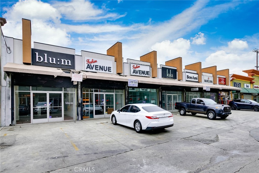 Prime Investment Opportunity in the heart of the Fashion District. This is an exceptional property with a long-term single NNN tenant since 1998, with the lease ending in November 2025. This property located on a high-traffic and surrounded by major retailers. It situated on a 14,065 sqft lot with total 7 units (A-G). The unit begins with Unit 1212-A (Fashion ONE) continues to Unit 1212-G (blu:m). The units from A to E is 1,540 sqft per unit. Units F & G are 1,510 sqft per unit. This is zoned for light industrial use with 11 parking spaces. The building was fully renovated in 2000. Each unit includes 1 bathroom along with front and back windows and door for entrances. This property is conveniently located just few block away from the 10 Freeway and only minutes from Downtown LA's vibrant culinary scene, diverse shops, and essential amenities. The property was appraised at $3,400,000. Approximate 5% cap rate.