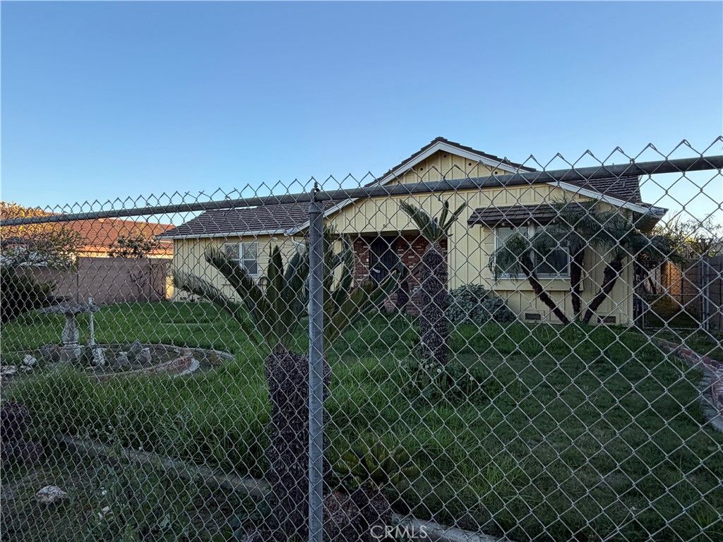 Photo of 9132 Hazard Ave, Westminster, CA 92683 (MLS # PW26013595)