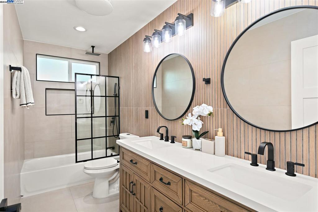 EVERGREEN HILLS - Residential