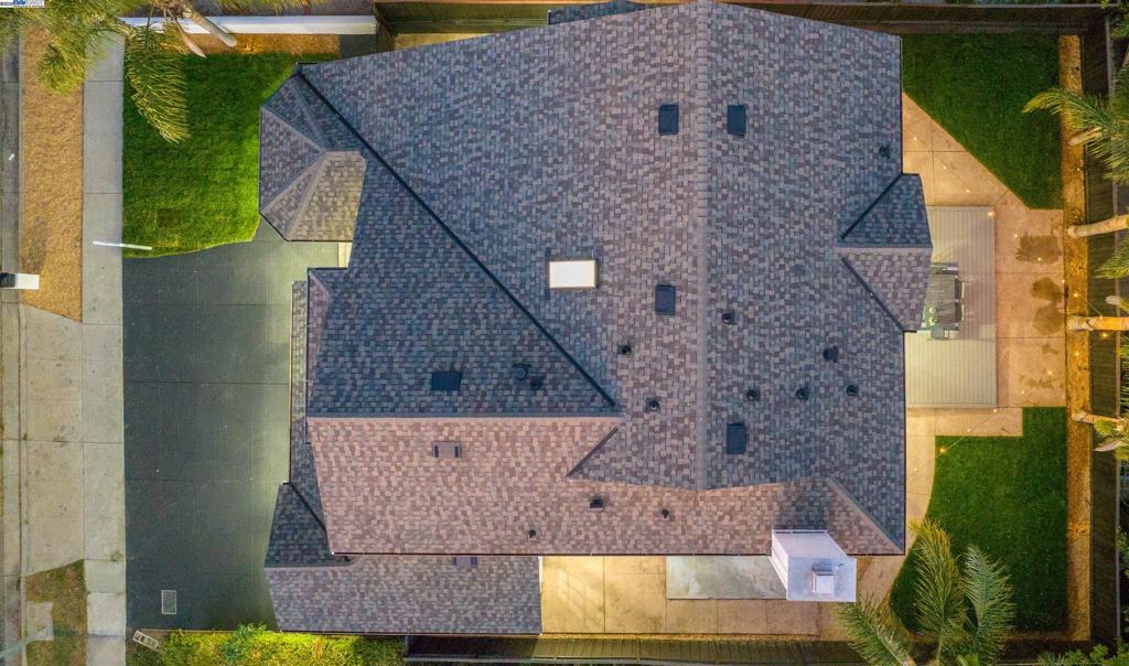 EVERGREEN HILLS - Residential