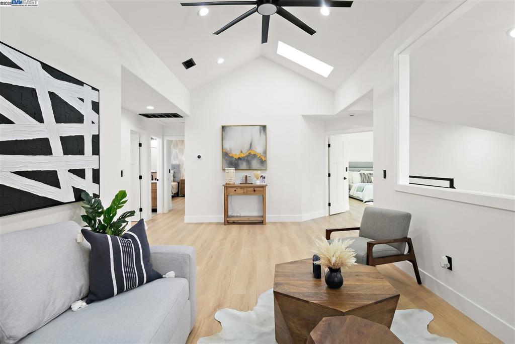 EVERGREEN HILLS - Residential