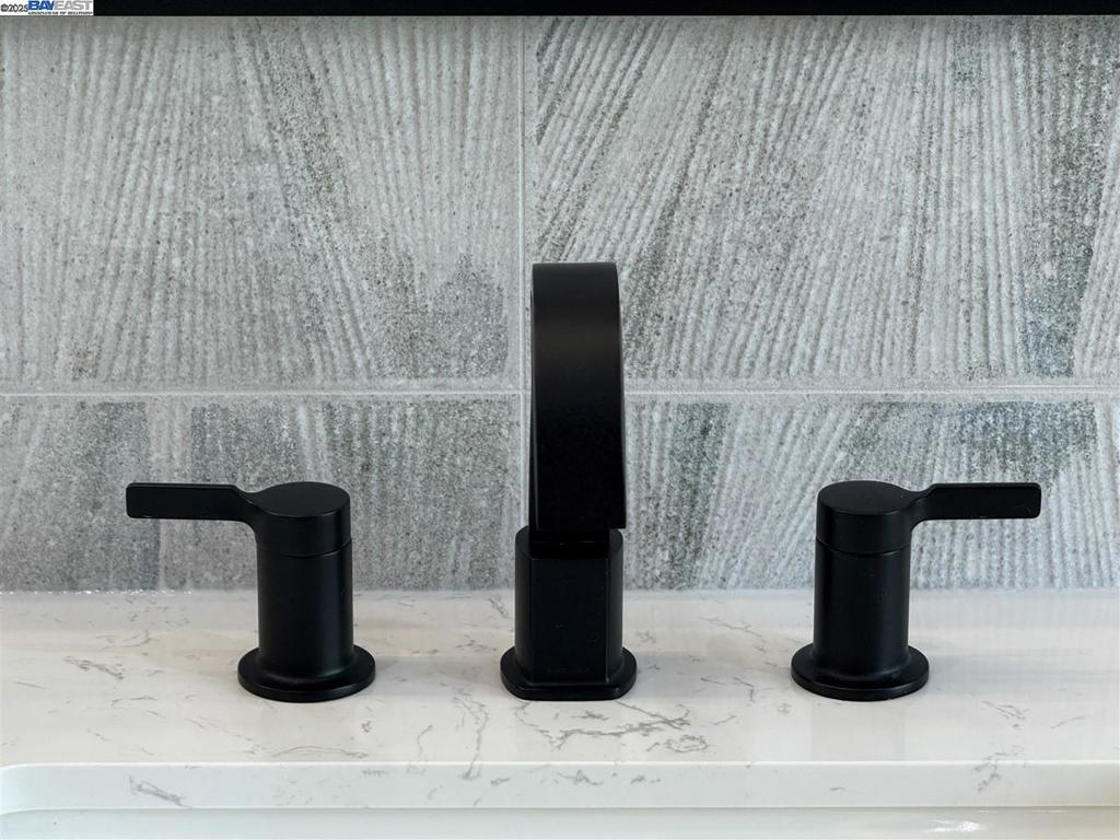 EVERGREEN HILLS - Residential