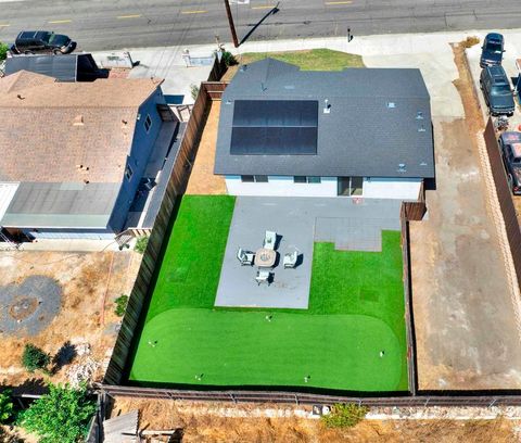 231 Cananea Street Vista CA 92084