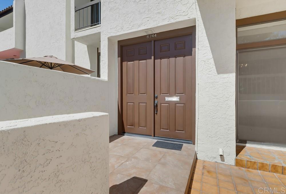 6744 Caminito Del Greco, San Diego CA 92120