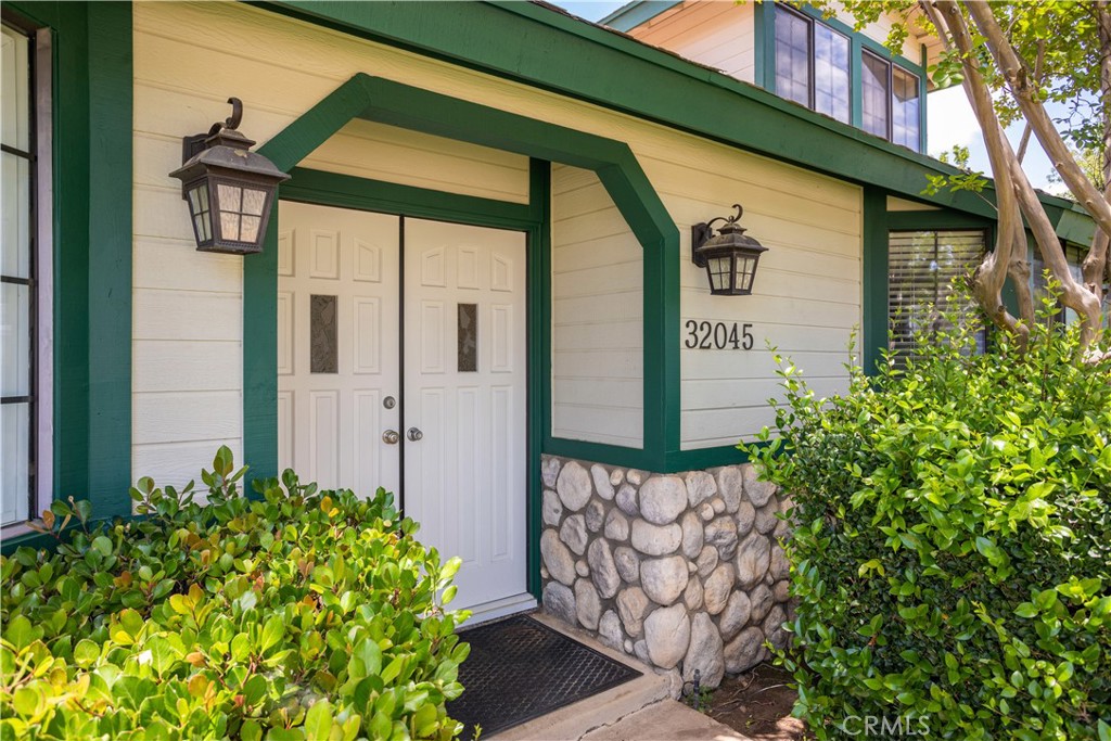 32045 Deseret