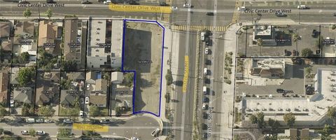 Photo of 716 Bristol, Santa Ana, CA 92703 (MLS # OC26091395)