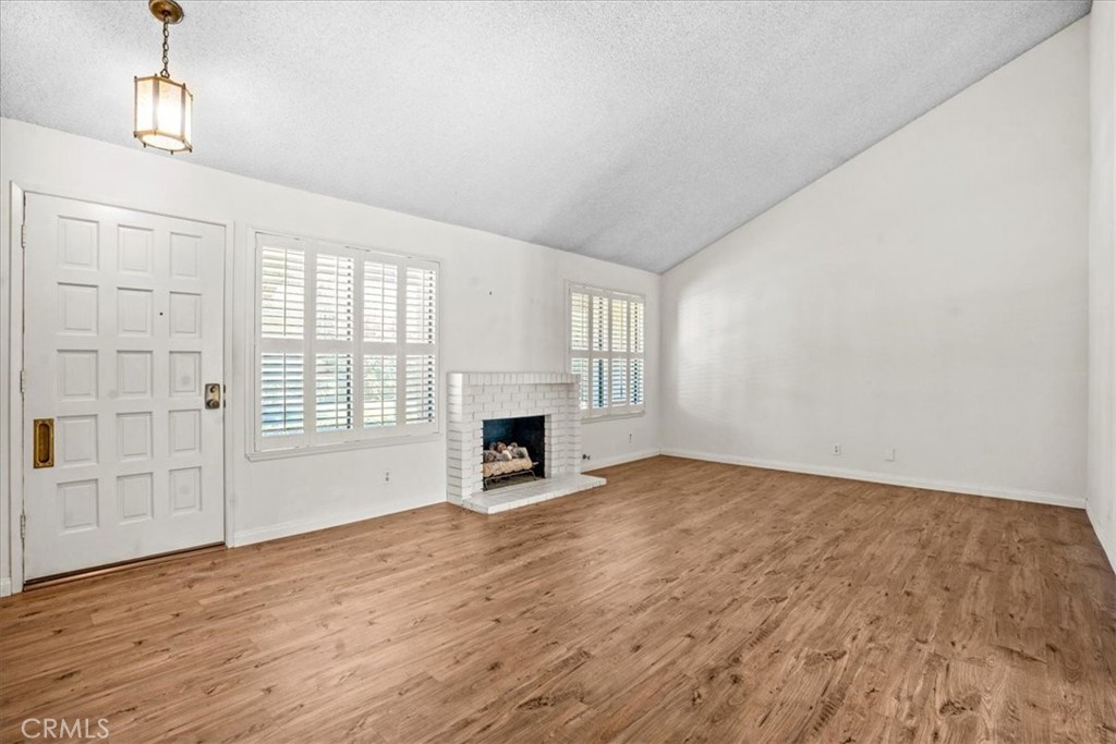 2114 S June Place