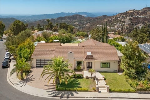 Photo of 3851 Karen Lynn Drive, Glendale, CA 91206 (MLS # GD26200821)