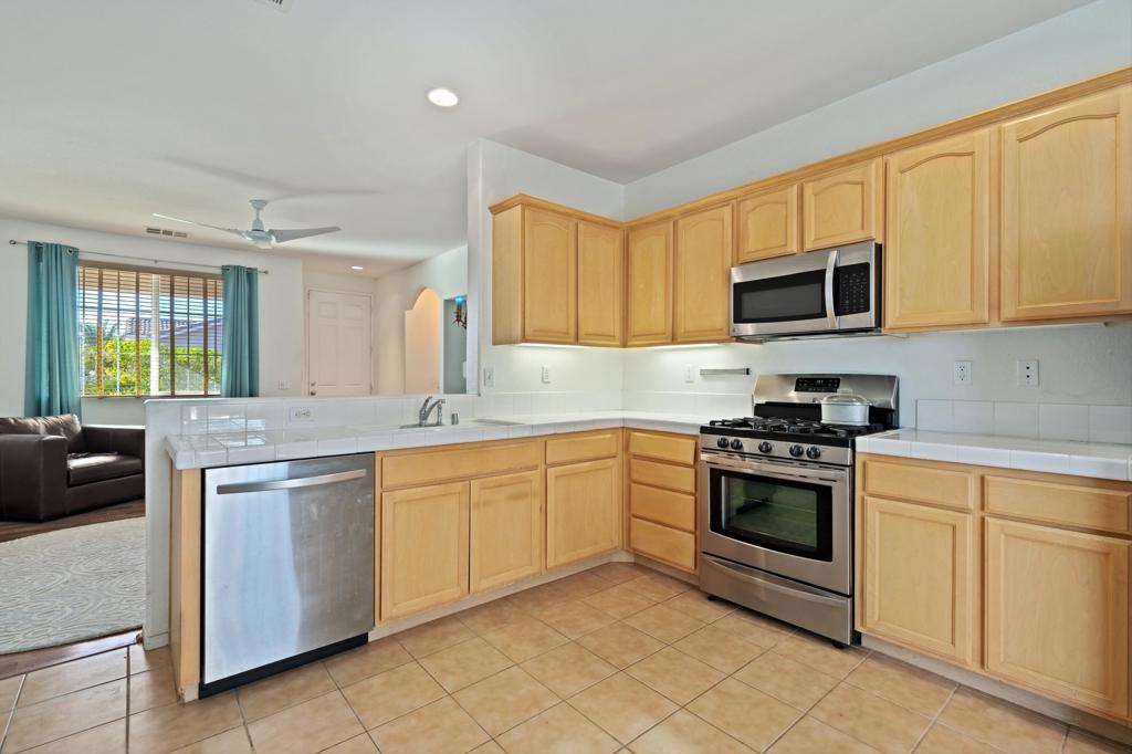 Desert Willow - Residential