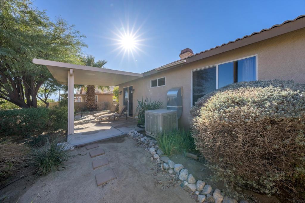 Desert Willow - Residential