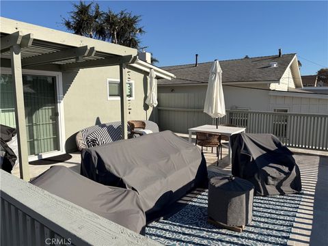 525 Catalina D Laguna Beach CA 92651