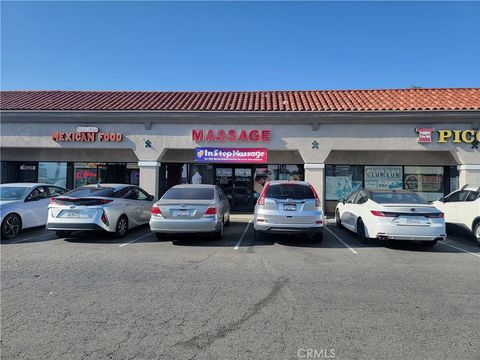 Photo of 11235 Washington blvd Blvd, Whittier, CA 90606 (MLS # TR25128697) Photo of 11235 Washington blvd Blvd, Whittier, CA 90606 (MLS # TR25128697)