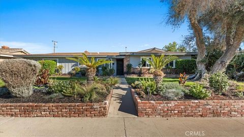 Photo of 2918 Gladstone St, Pomona, CA 91767 (MLS # CV25271699)