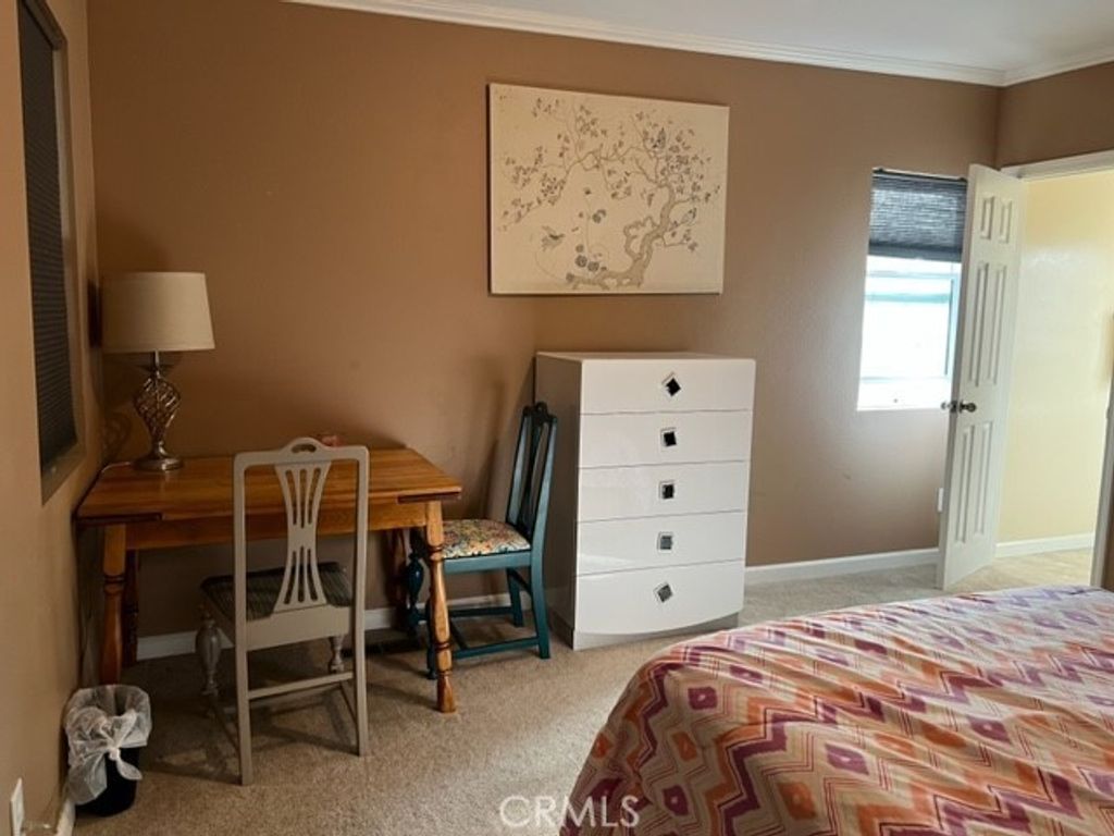 listing image 130726496783052940867