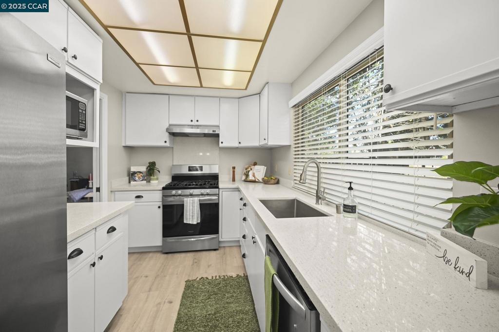 COUNTRYWOOD - Residential