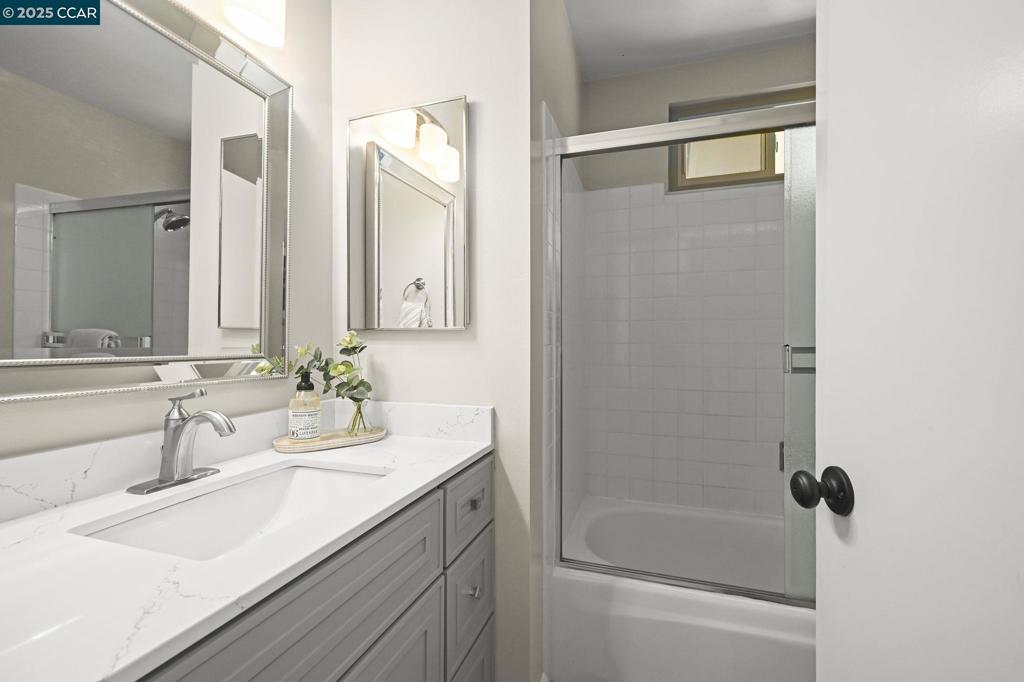 COUNTRYWOOD - Residential