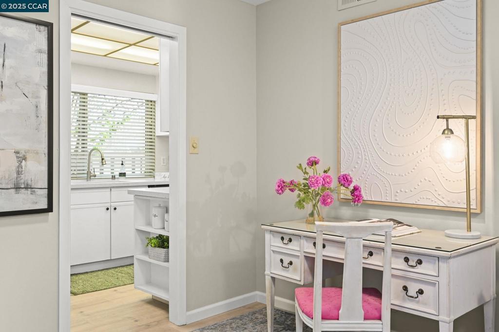 COUNTRYWOOD - Residential