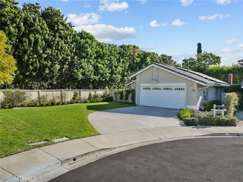 MLS: SR26040524