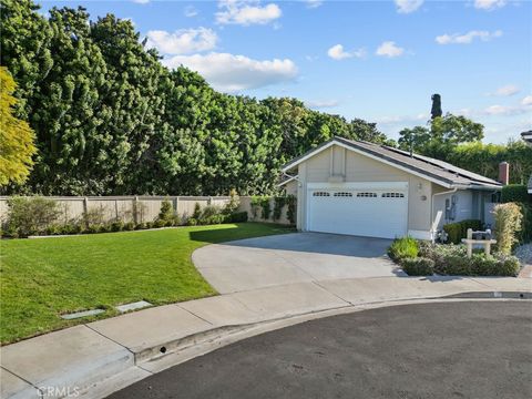 18 Brookdale Irvine CA 92604