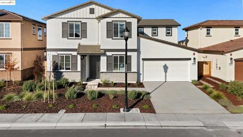Photo of 645 Channel Cir, Oakley, CA 94561 (MLS # 41119595)