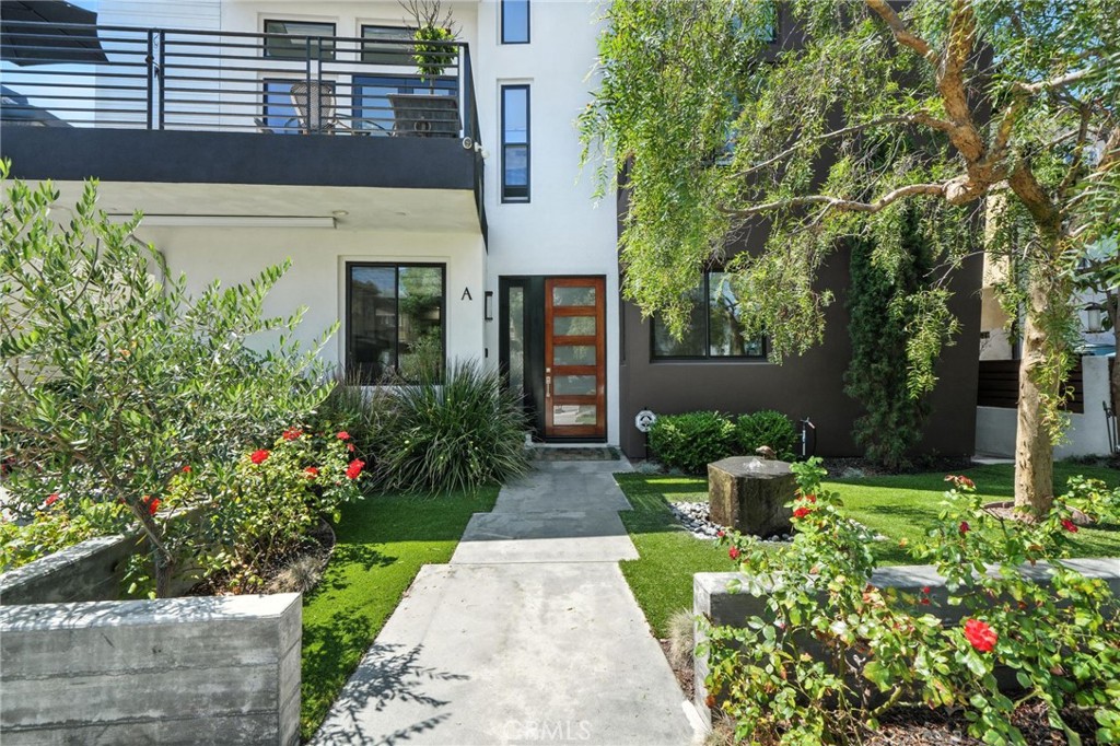 2002 Carnegie Lane A