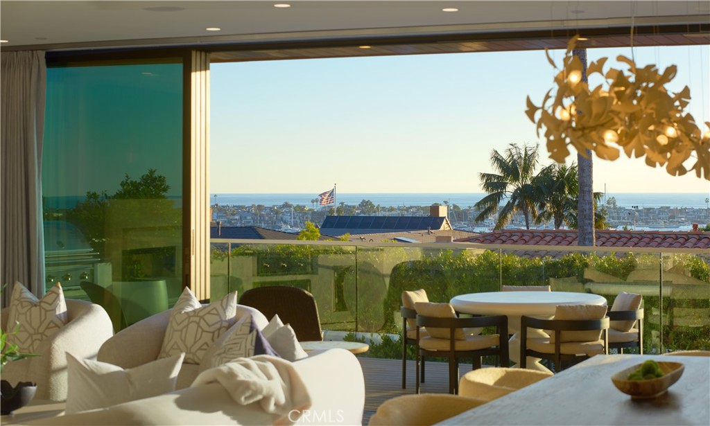 Irvine Terrace (IRVT) - Residential