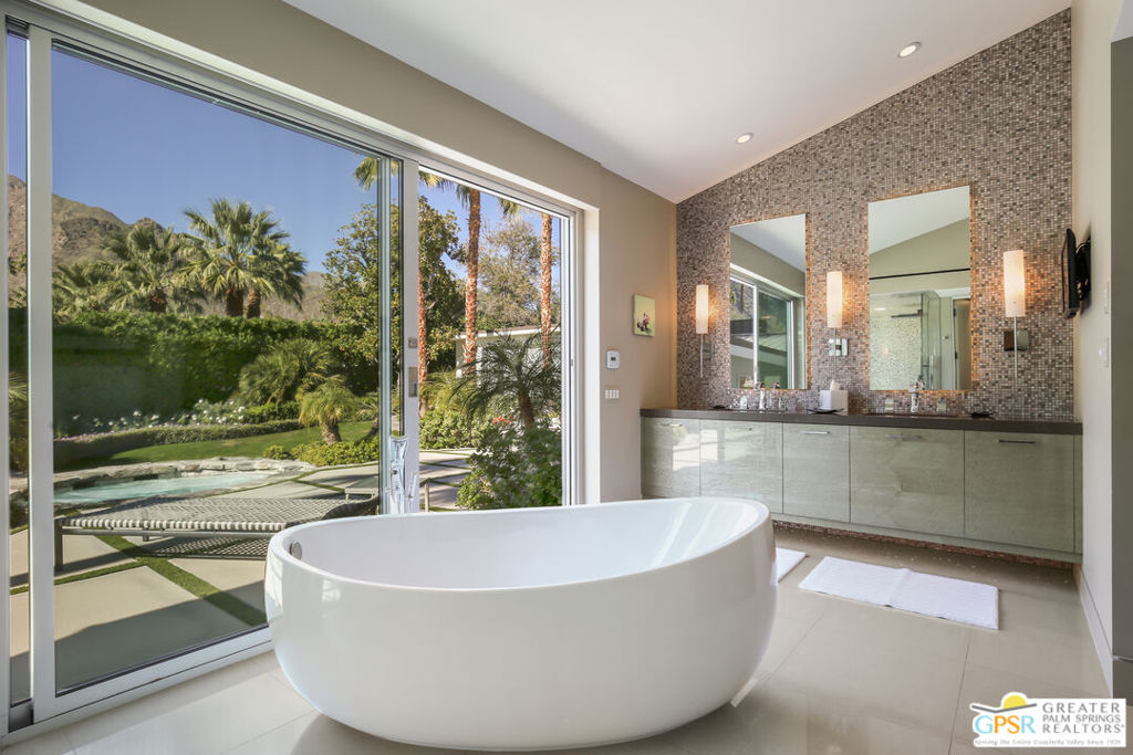 Old Las Palmas - Residential