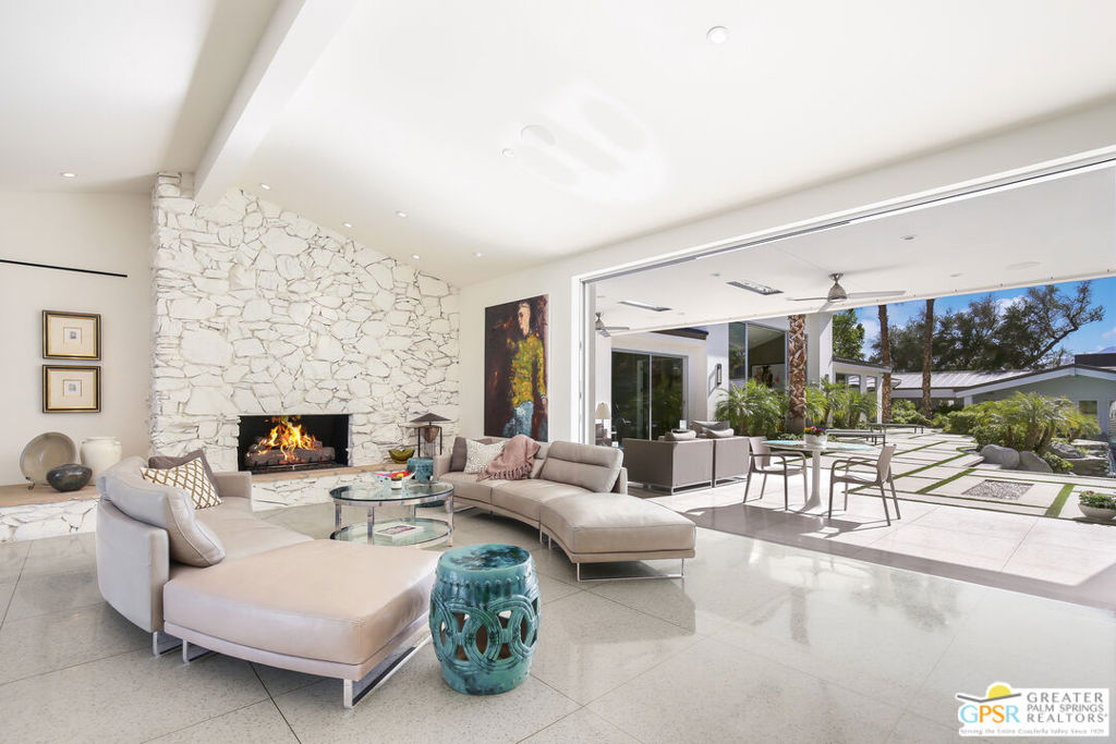 Old Las Palmas - Residential