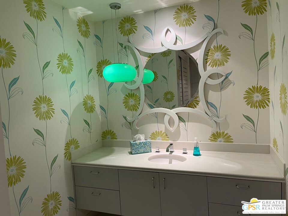 Old Las Palmas - Residential